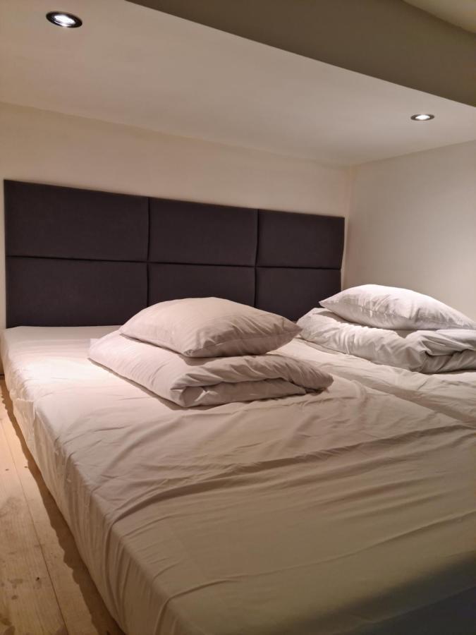 Amber Hostel Cracovie Extérieur photo