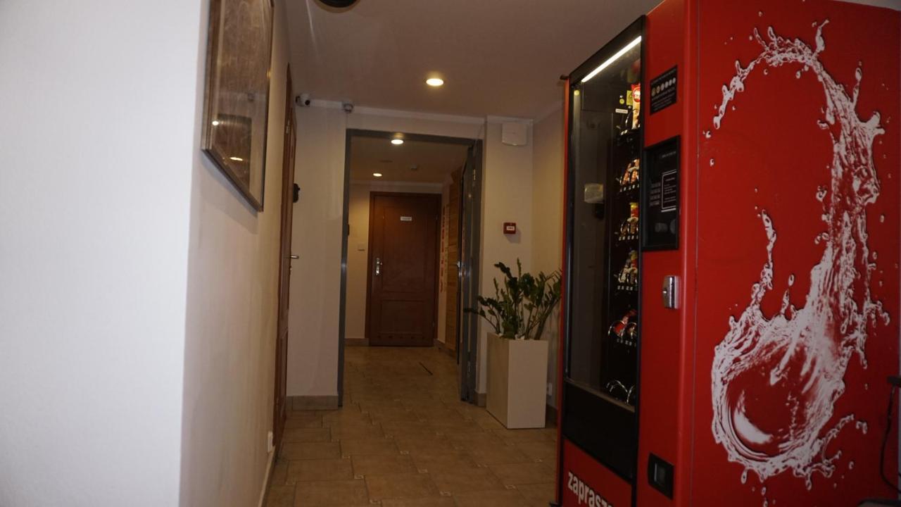 Amber Hostel Cracovie Extérieur photo
